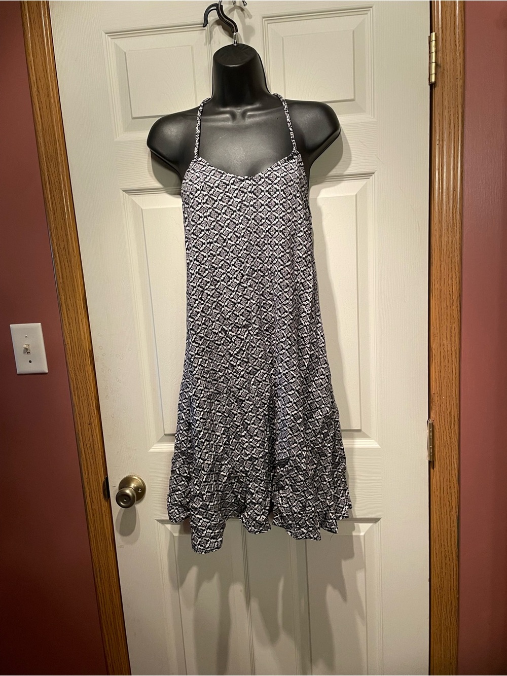 Temt Black and White Printed Spaghetti Strap Mini Dress